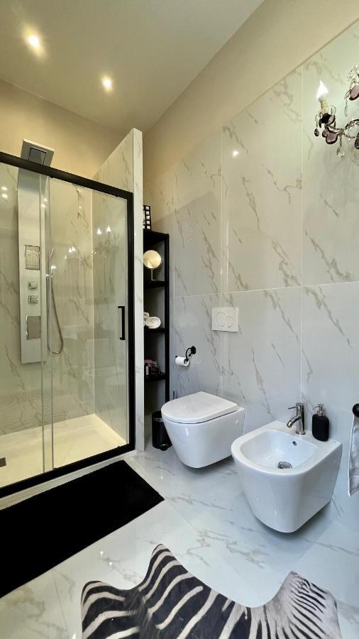 Belvedere Luxury Apartment, View On The Lucca Walls Exterior photo